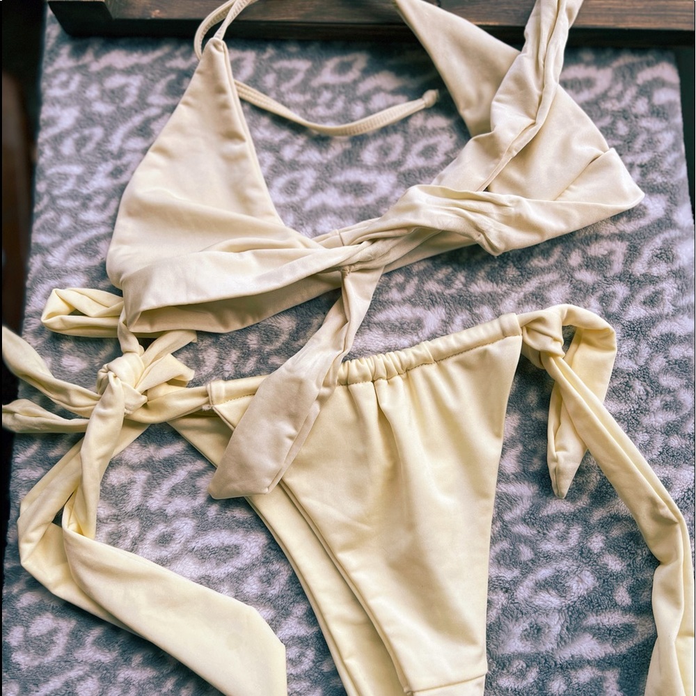 Pretty Little Thing SwimSuit